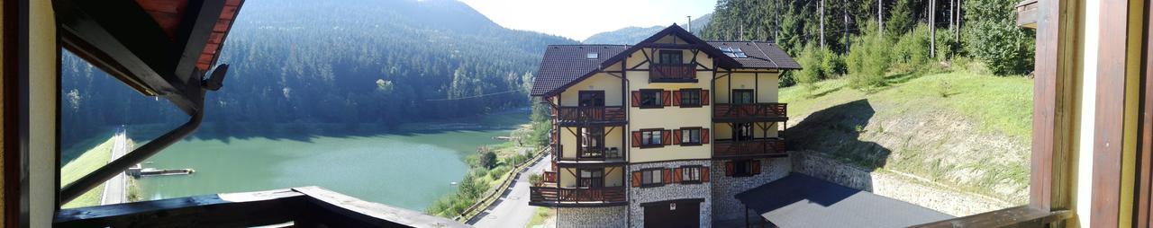 Apartmany Olivia A Olympia Liptov รูชอมแบรอค ภายนอก รูปภาพ