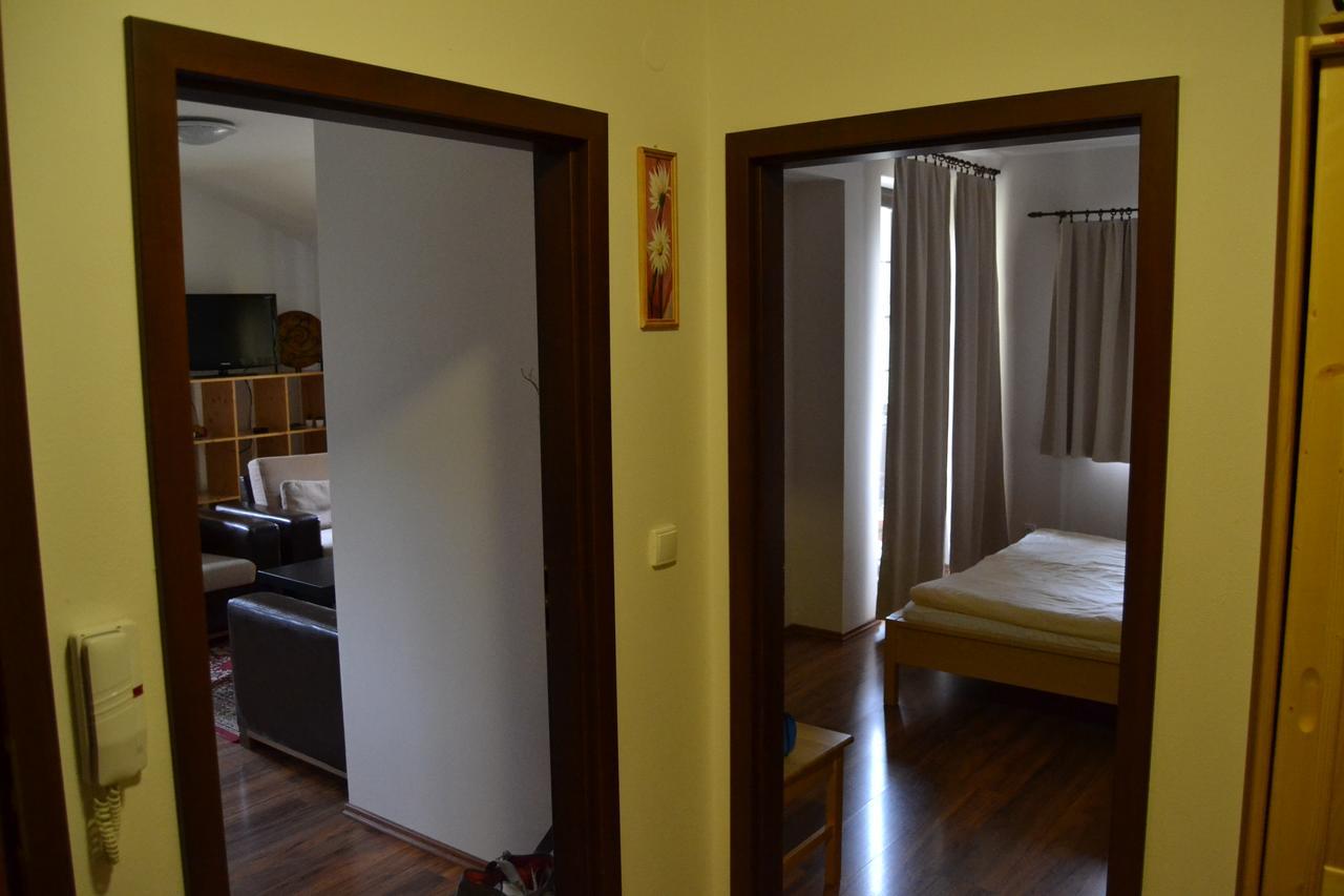 Apartmany Olivia A Olympia Liptov รูชอมแบรอค ภายนอก รูปภาพ