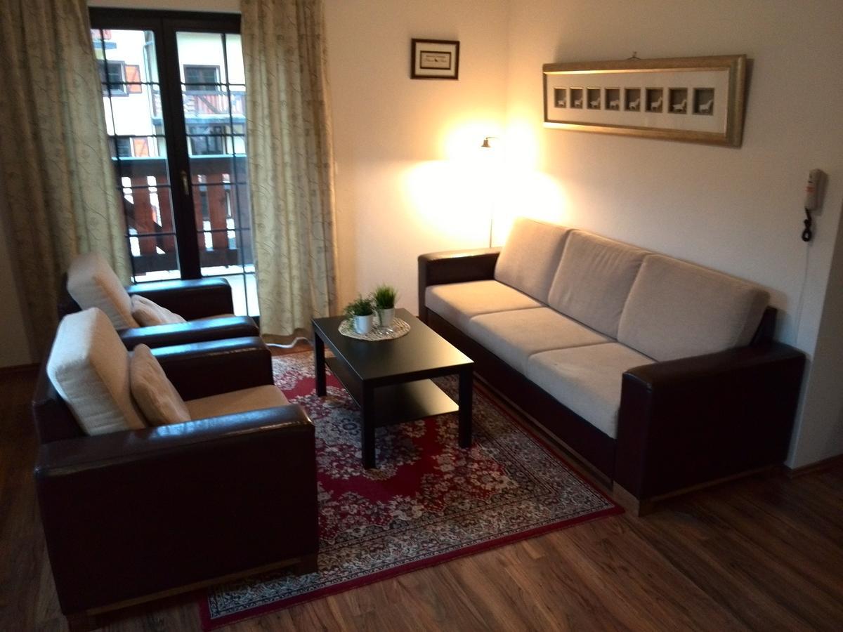 Apartmany Olivia A Olympia Liptov รูชอมแบรอค ภายนอก รูปภาพ