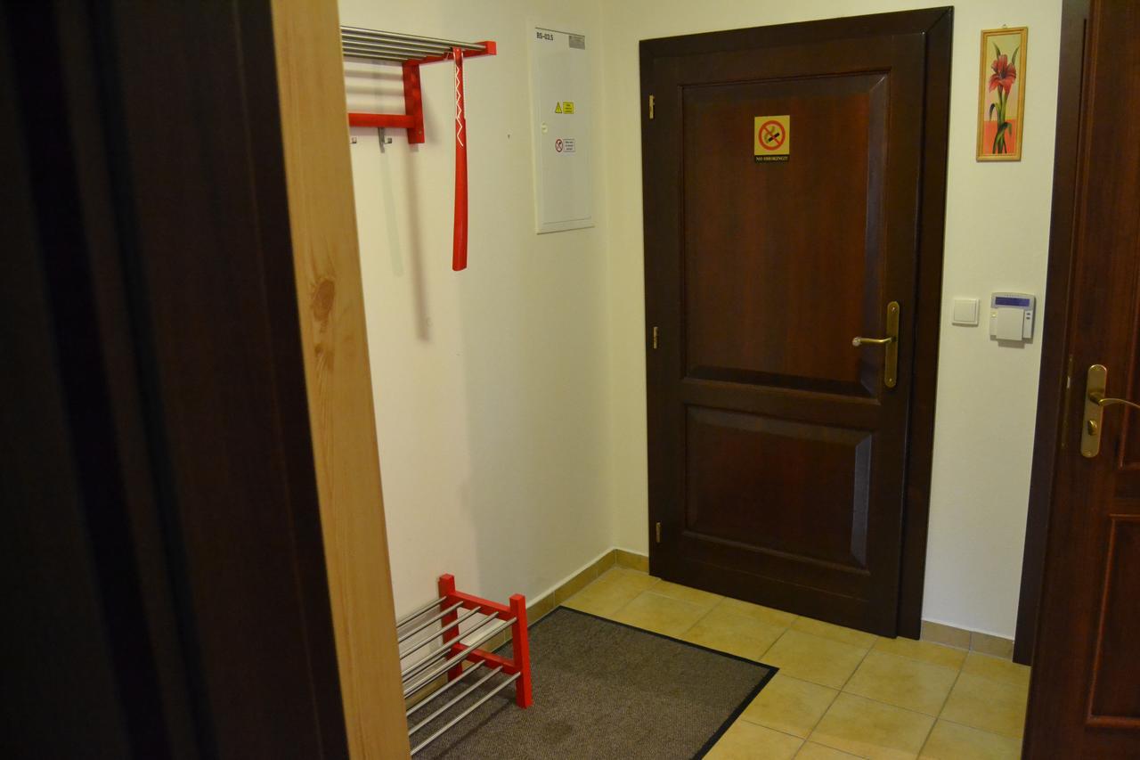 Apartmany Olivia A Olympia Liptov รูชอมแบรอค ภายนอก รูปภาพ